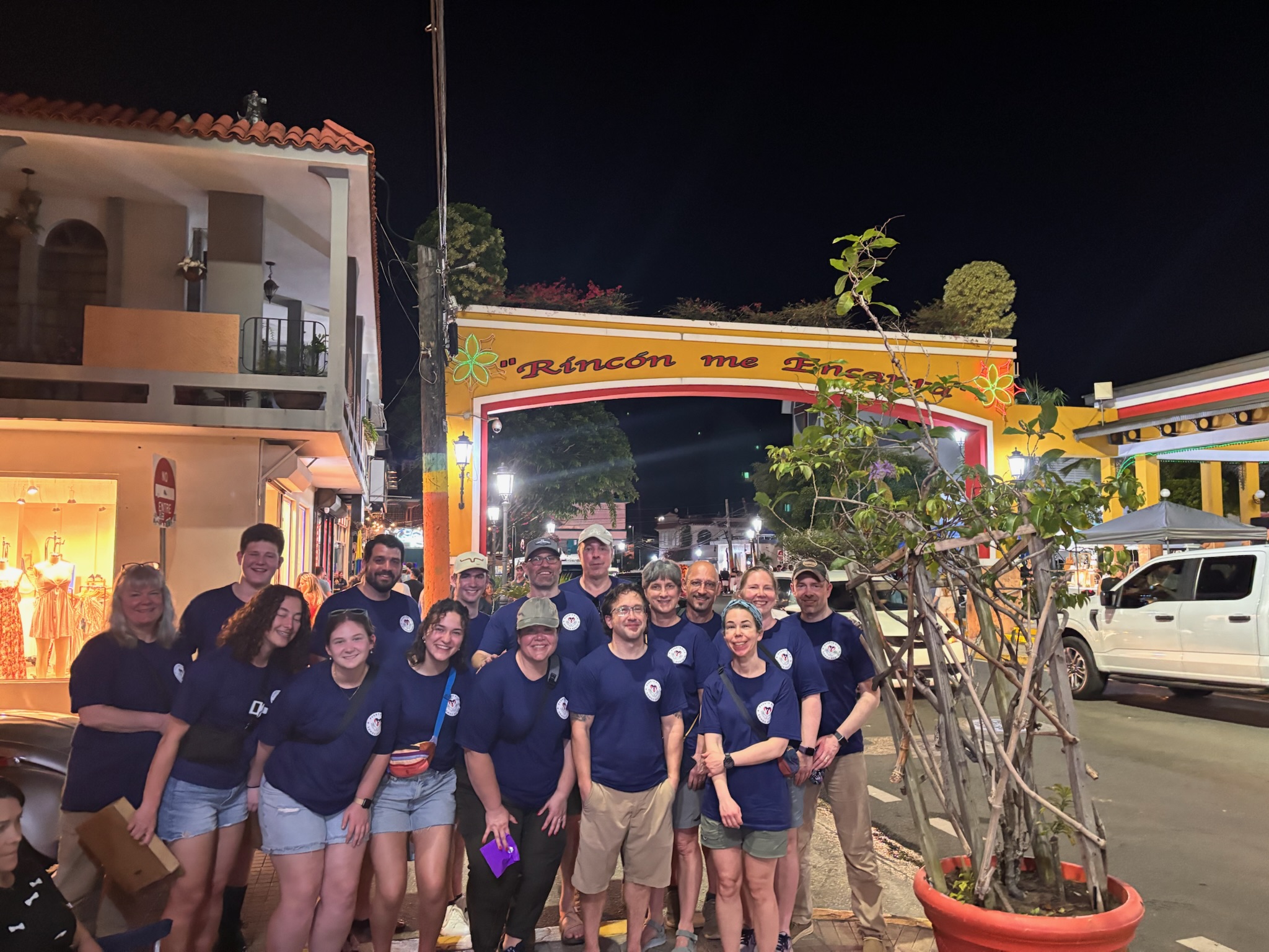 IMG_4221 The WHOLE group together (Zach Layman arrived today!) down at the Rincón market.