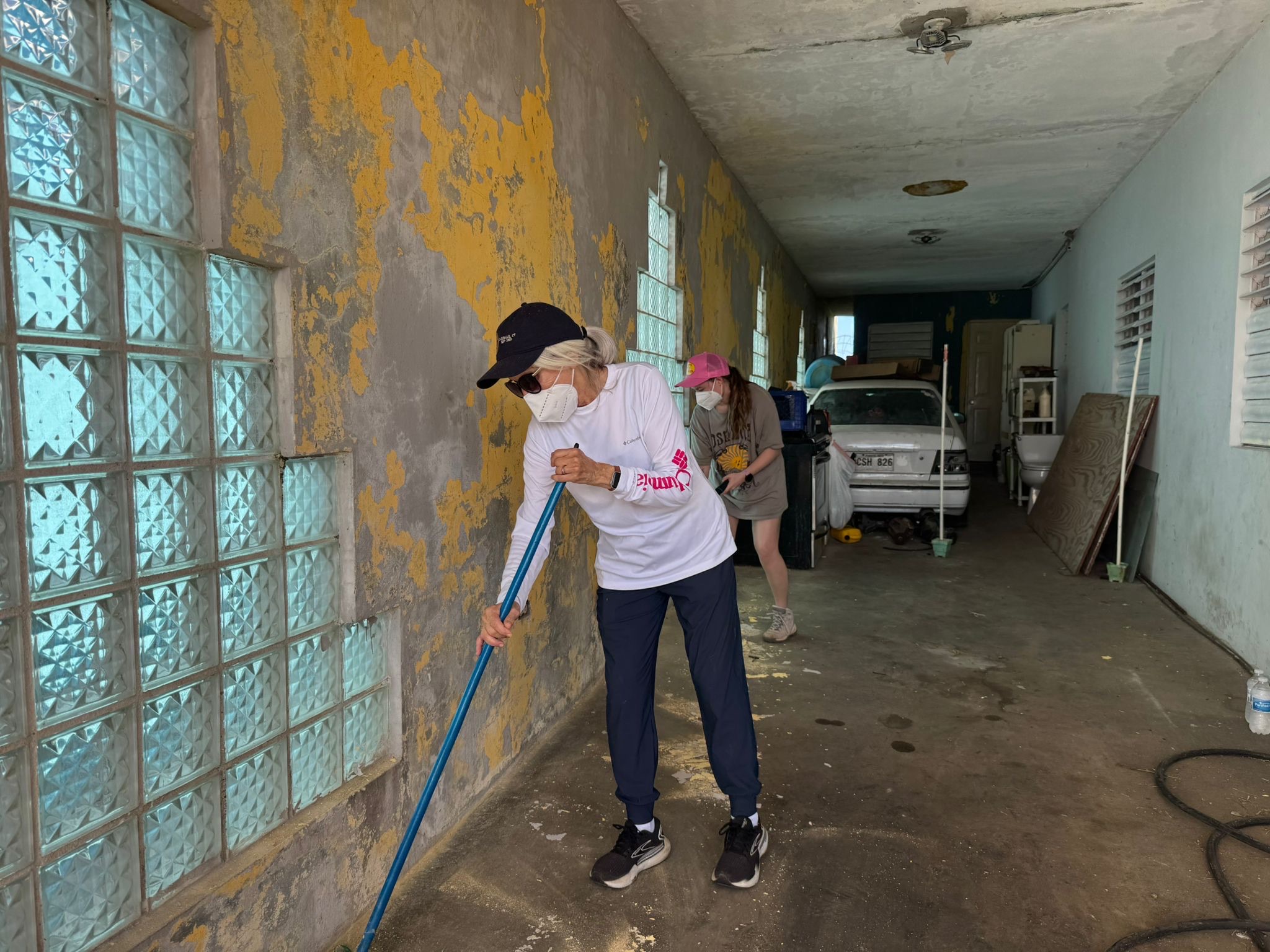 0ca04fa3-0d35-406b-b53d-983e84bb2e4f